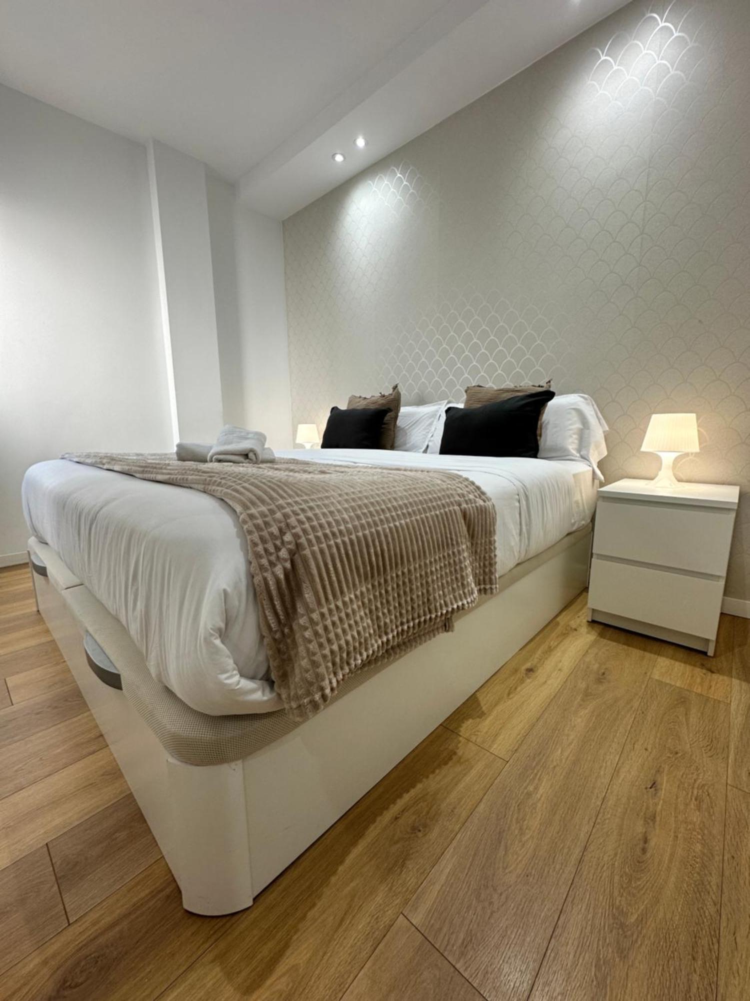 Capuchinos Deluxe Lägenhet Málaga Exteriör bild